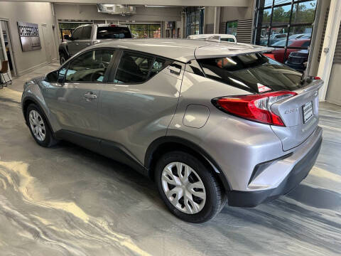 2020 Toyota C-HR LE