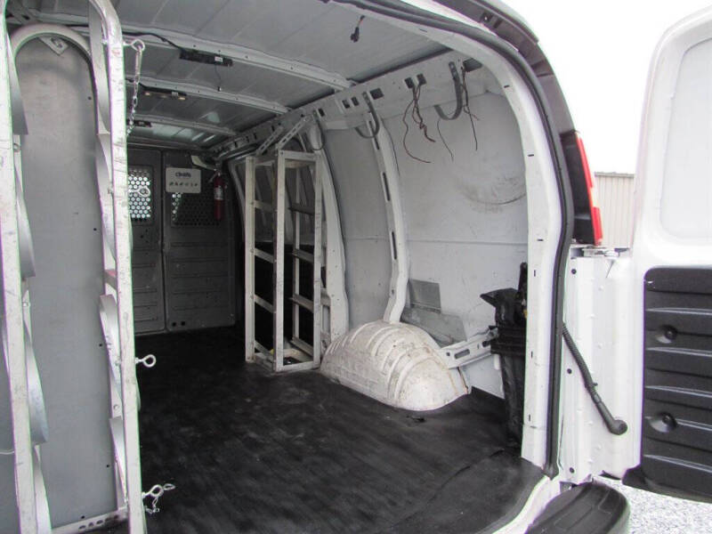 2017 Chevrolet Express 2500