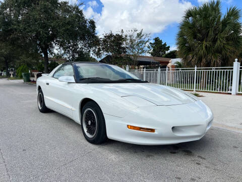 1995 Pontiac Firebird for sale at MIAMI FINE CARS & TRUCKS in Hialeah FL