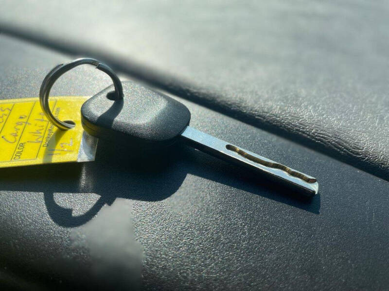 2023 Chevrolet Express 2500