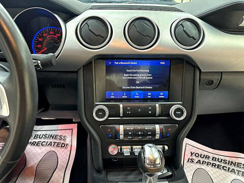 2022 Ford Mustang EcoBoost Premium