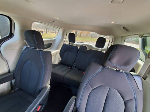 2021 Chrysler Pacifica Touring