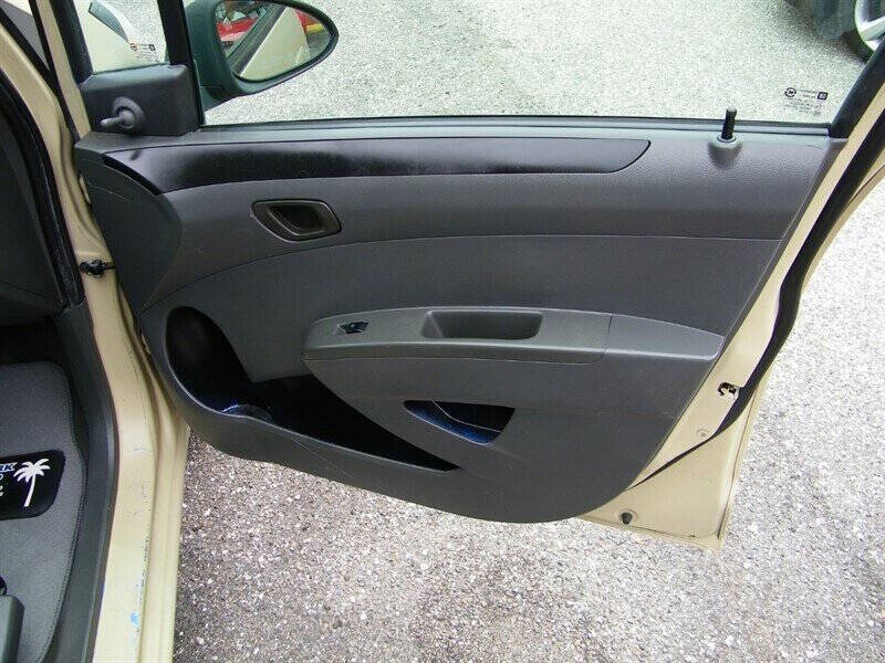 2014 Chevrolet Spark LS Manual