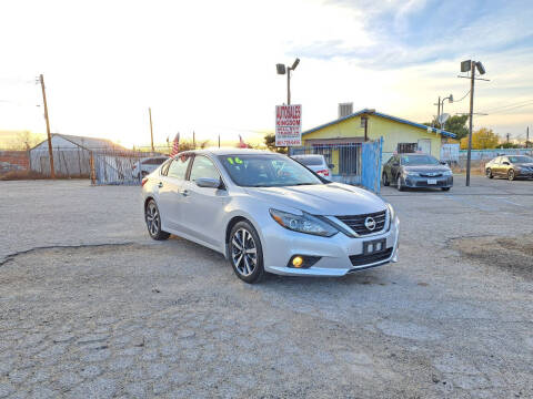 2016 Nissan Altima for sale at Autosales Kingdom in Lancaster CA