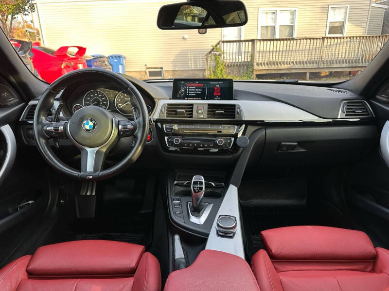 2016 BMW 3 Series Base photo 9