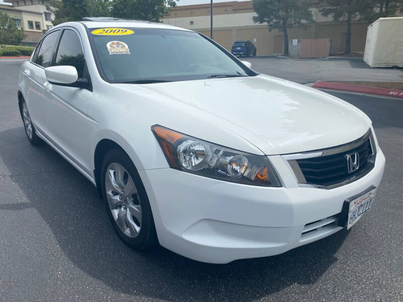 2009 Honda Accord for sale at Select Auto Wholesales Inc in Glendora CA
