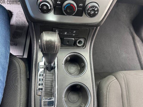 2016 GMC Acadia SLE-2