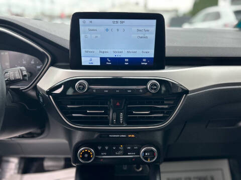 2020 Ford Escape SE