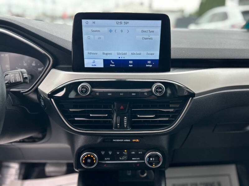 2020 Ford Escape SE