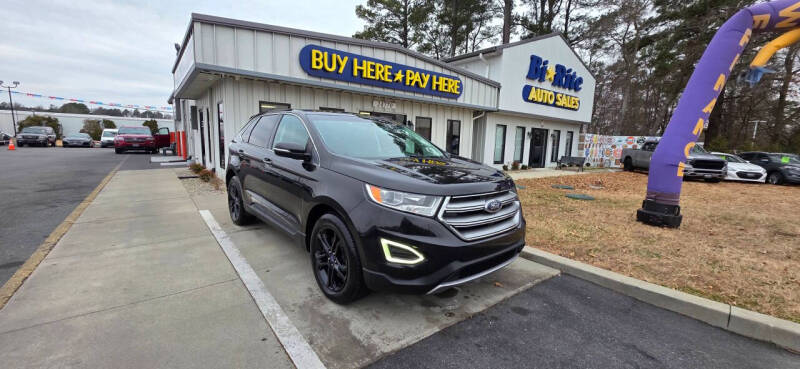 2015 Ford Edge Titanium's photo