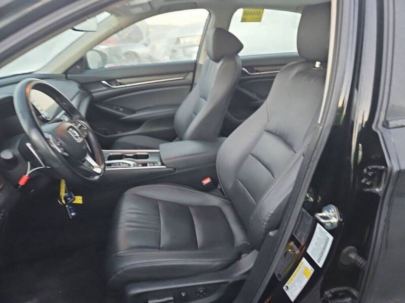 2020 Honda Accord Hybrid Touring