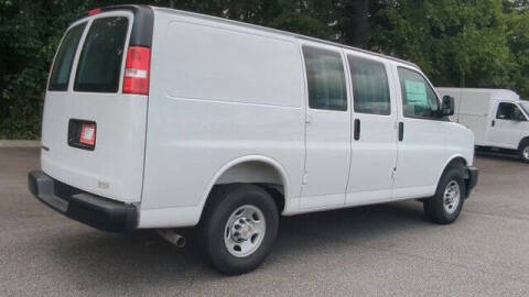 2025 Chevrolet Express 2500