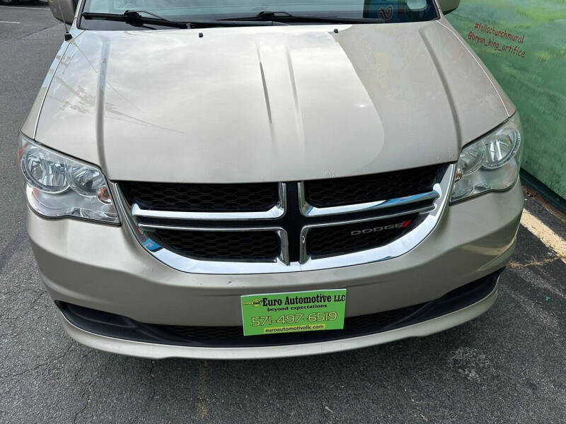 2013 Dodge Grand Caravan for sale at Euro Automotive LLC in Falls Church VA