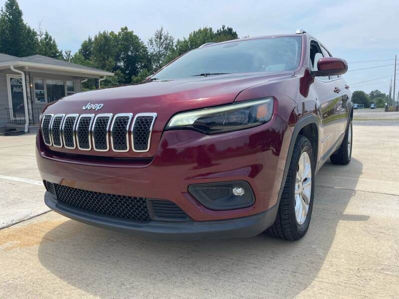 2019 Jeep Cherokee for sale at A&C Auto Sales in Moody AL