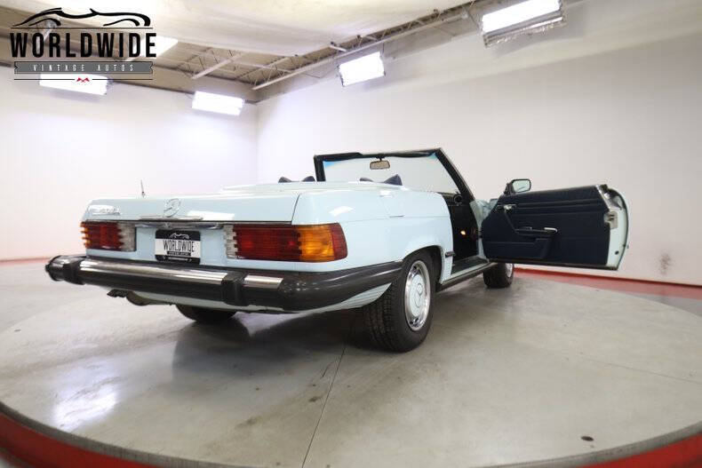 1975 Mercedes-Benz 450-Class