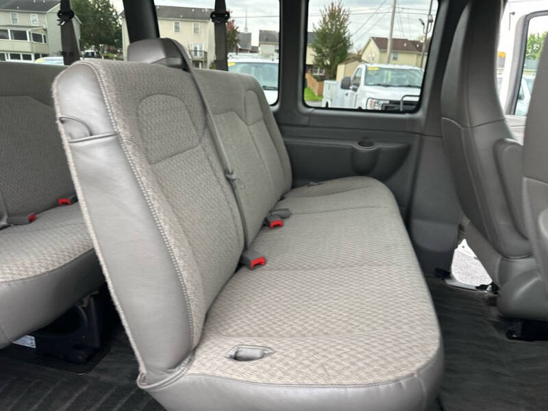2016 Chevrolet Express LT 3500