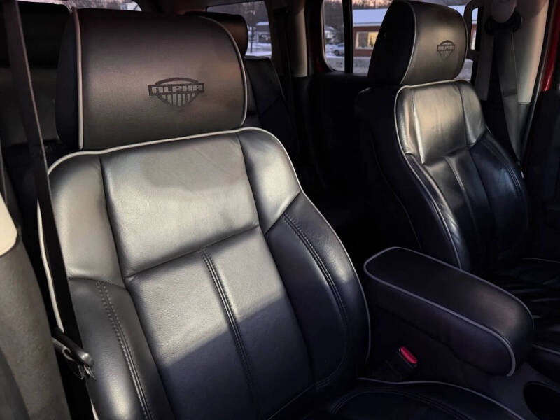 2009 HUMMER H3 Alpha