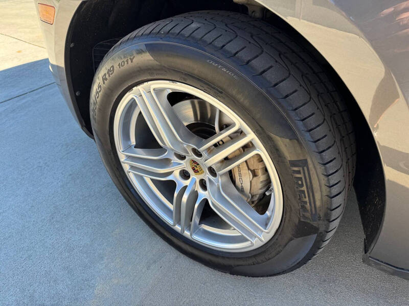 2015 Porsche Macan S