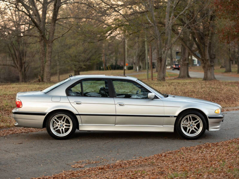 2001 BMW 7 Series 740i