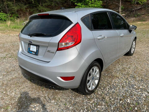 2012 Ford Fiesta SE