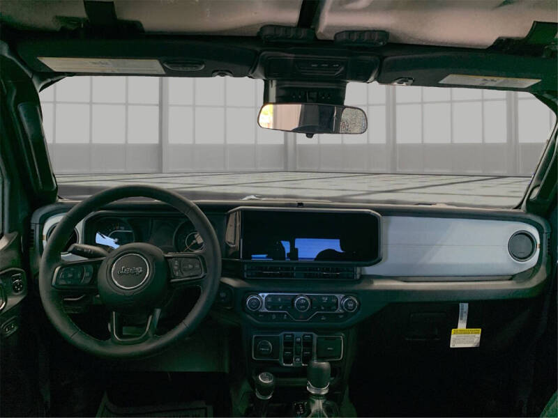 2025 Jeep Gladiator Sport