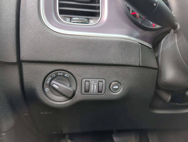 2018 Dodge Charger SXT