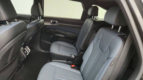 2025 Kia Sorento Plug-In Hybrid SX Prestige