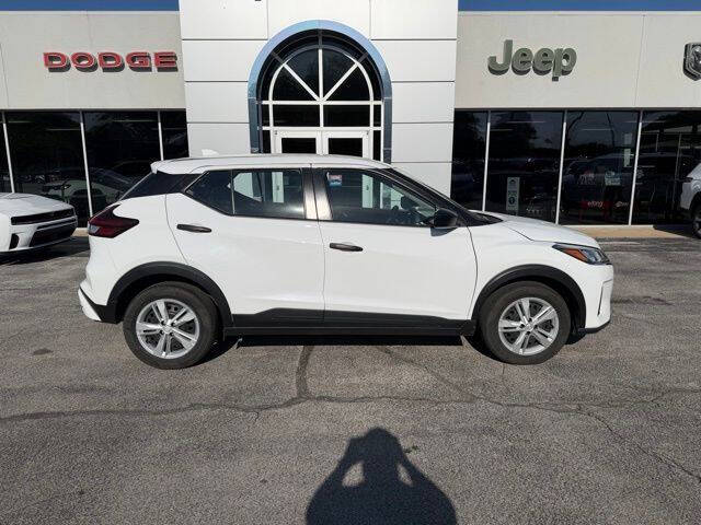 2024 Nissan Kicks S