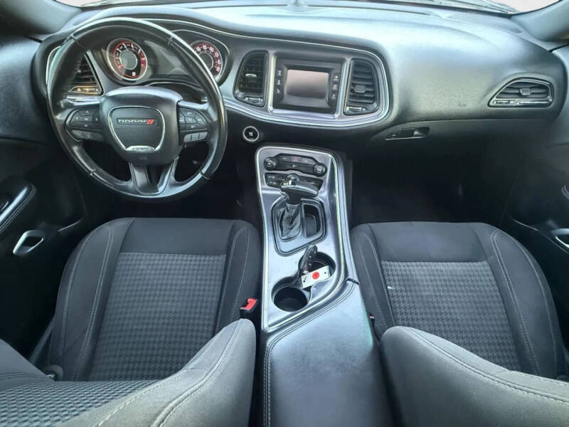 2016 Dodge Challenger