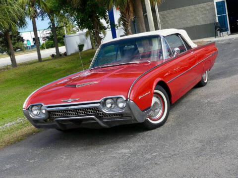 1962 Ford Thunderbird