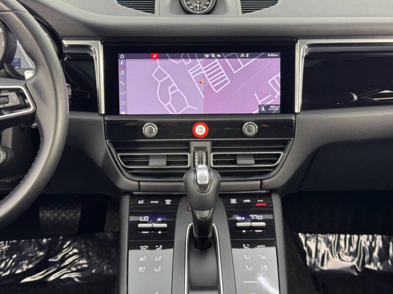 2023 Porsche Macan