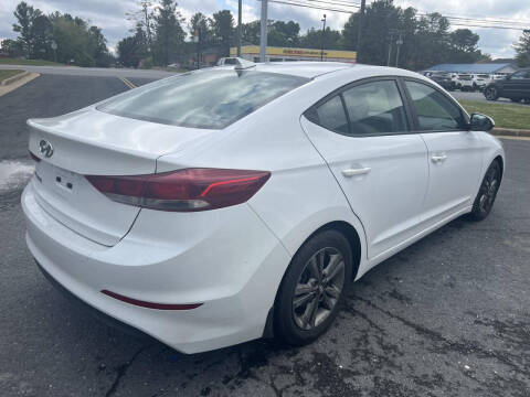 2018 Hyundai Elantra