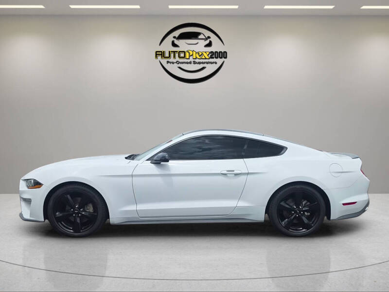 2021 Ford Mustang EcoBoost