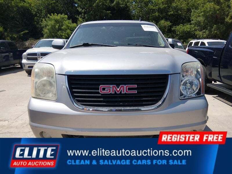 2011 GMC Yukon SLE