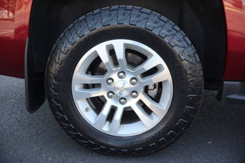 2017 Chevrolet Suburban LT