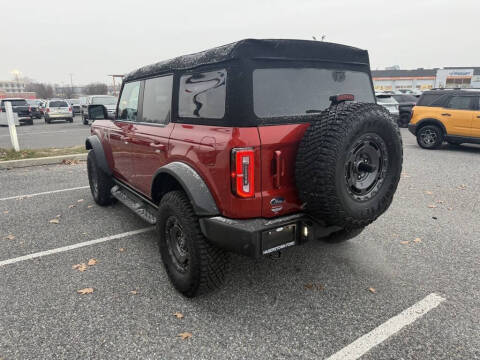 2024 Ford Bronco Outer Banks
