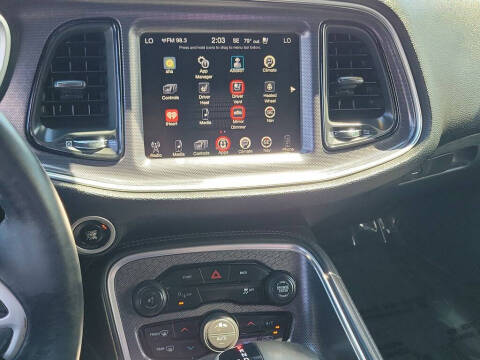2015 Dodge Challenger SXT Plus