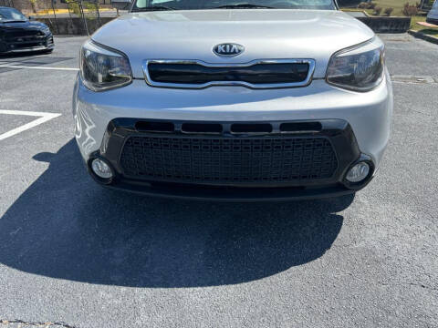 2016 Kia Soul +