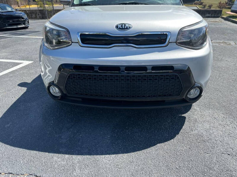 2016 Kia Soul +