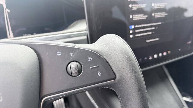 2022 Tesla Model S Plaid