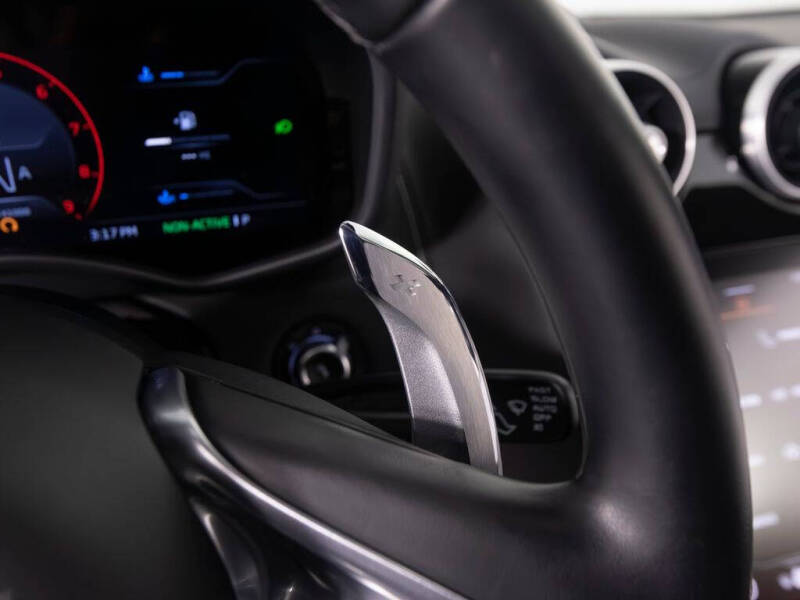 2023 McLaren GT