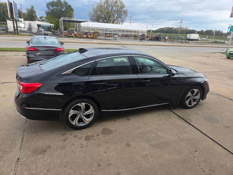 2019 Honda Accord EX