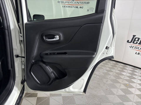 2022 Jeep Renegade Altitude