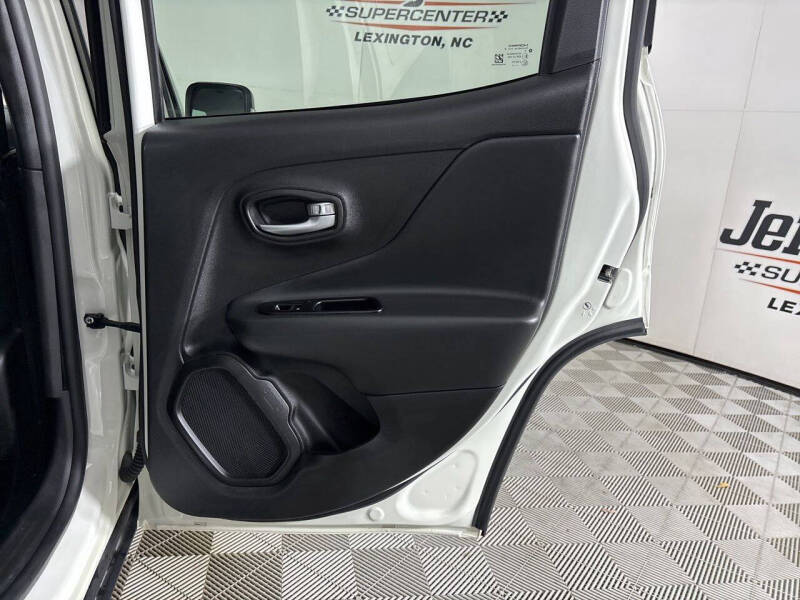 2022 Jeep Renegade Altitude