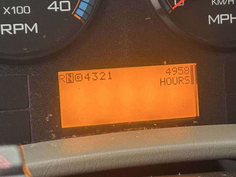 2011 International WorkStar 7400