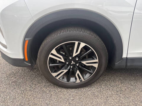 2025 Mitsubishi Eclipse Cross SE