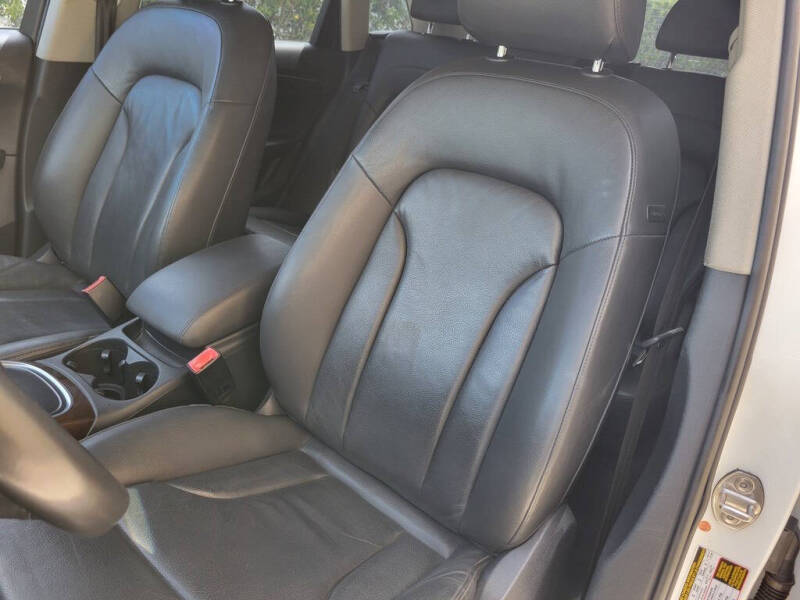 2012 Audi Q5 2.0T quattro Premium