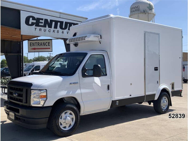 2023 Ford E-Series
