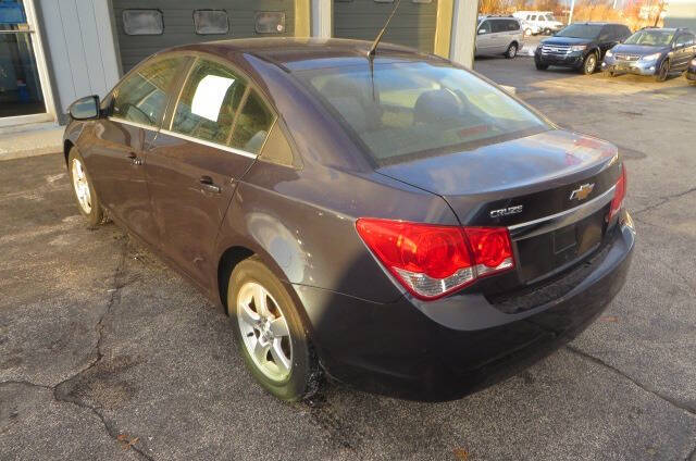 2014 Chevrolet Cruze 1LT photo 26