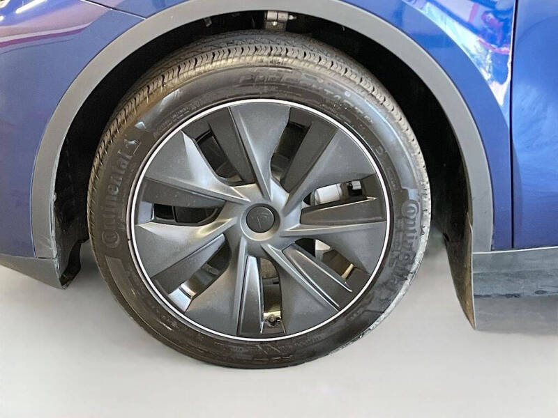 2024 Tesla Model Y Long Range